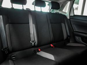 Volkswagen Polo hatch 1.0TSI Life auto - Image 15
