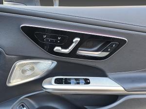 Mercedes-Benz CLE CLE300 4Matic cabriolet AMG Line - Image 10