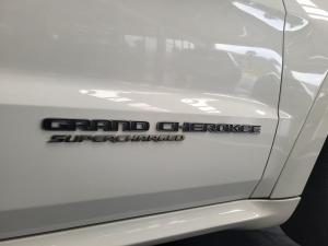 Jeep Grand Cherokee Trackhawk - Image 13