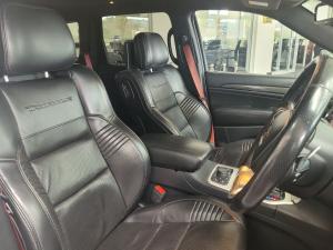Jeep Grand Cherokee Trackhawk - Image 19