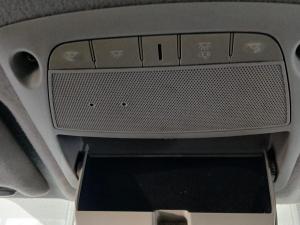 Nissan Navara 2.3D double cab 4x4 LE auto - Image 19