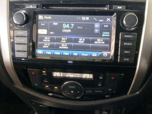 Nissan Navara 2.3D double cab 4x4 LE auto - Image 9
