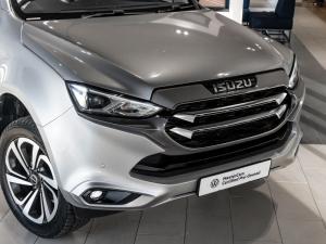 Isuzu mu-X 3.0TD Onyx 4x4 - Image 2