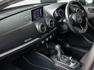 Audi A3 sedan 30TFSI - Image 11