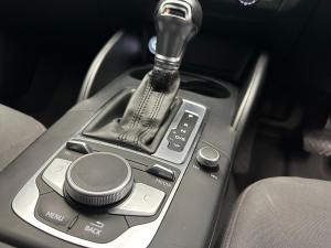 Audi A3 Sportback 30TFSI S line - Image 11