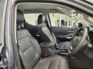 Peugeot Landtrek 1.9TD double cab Allure - Image 12