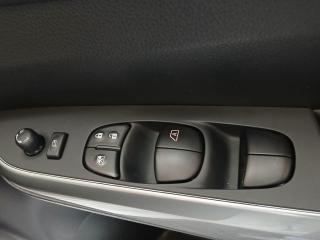Nissan Navara 2.5DDTi double cab LE Plus