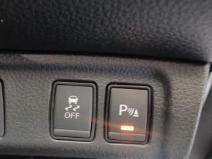 Nissan Navara 2.5DDTi double cab LE Plus - Image 19
