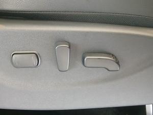 Nissan Navara 2.5DDTi double cab LE Plus - Image 20