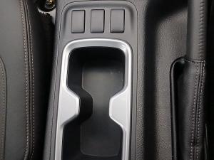 Nissan Navara 2.5DDTi double cab LE Plus - Image 24