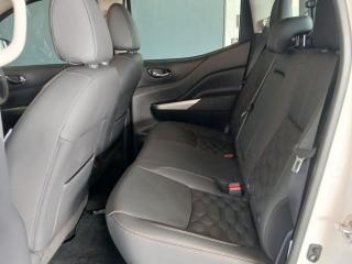 Nissan Navara 2.5DDTi double cab LE Plus
