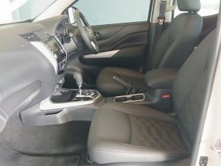 Nissan Navara 2.5DDTi double cab LE Plus