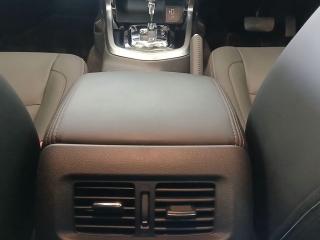 Nissan Navara 2.5DDTi double cab LE Plus