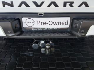 Nissan Navara 2.5DDTi double cab LE Plus