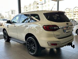 Ford Everest 3.2TDCi 4WD XLT - Image 4