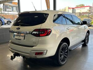 Ford Everest 3.2TDCi 4WD XLT - Image 6