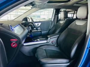 Mercedes-Benz GLA GLA200 Progressive - Image 2