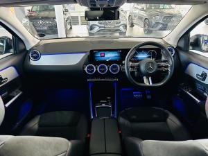 Mercedes-Benz GLA GLA200 Progressive - Image 4