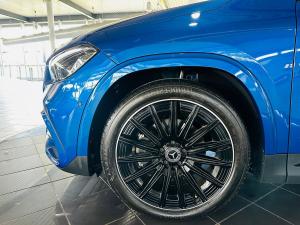 Mercedes-Benz GLA GLA200 Progressive - Image 5