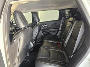 Jeep Cherokee 3.2L Limited - Image 17