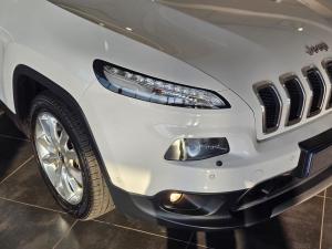 Jeep Cherokee 3.2L Limited - Image 2