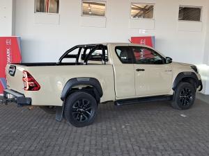 Toyota Hilux 2.8GD-6 Xtra cab Legend auto - Image 2