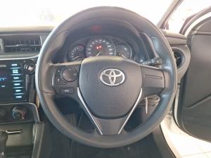 Toyota Corolla Quest 1.8 Plus auto - Image 8