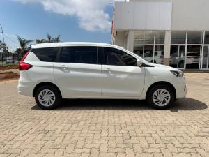 Toyota Rumion 1.5 SX manual - Image 4