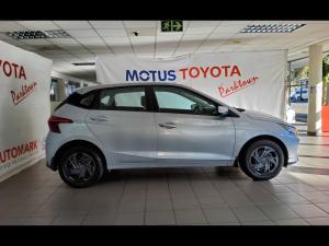 Hyundai i20 1.4 Motion auto - Image 3