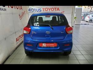 Toyota Vitz 1.0 XR manual - Image 6