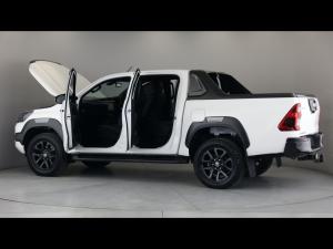 Toyota Hilux 2.8GD-6 double cab 4x4 Legend RS auto - Image 10