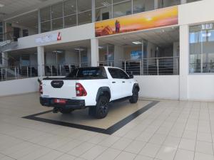 Toyota Hilux 2.8GD-6 double cab 4x4 Legend RS auto - Image 2