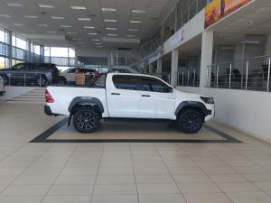 Toyota Hilux 2.8GD-6 double cab 4x4 Legend RS auto - Image 3