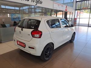 Toyota Vitz 1.0 XR - Image 2