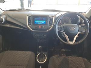 Toyota Vitz 1.0 XR - Image 6