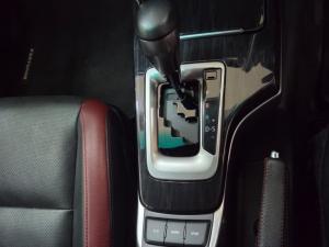 Toyota Fortuner 2.8 GD-6 4X4 VX automatic - Image 9