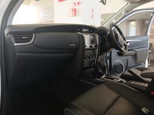 Toyota Fortuner 2.4GD-6 4X4 automatic - Image 7