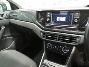 Volkswagen Polo 1.0 TSI Life - Image 10