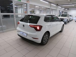 Volkswagen Polo 1.0 TSI Life - Image 22