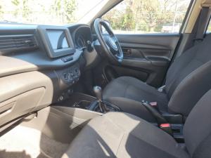 Suzuki Ertiga 1.5 GA - Image 7
