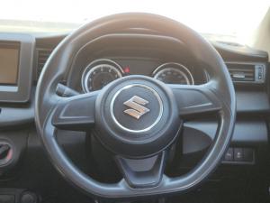 Suzuki Ertiga 1.5 GA - Image 8