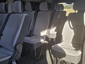 Toyota Quantum Hiace 2.5 D-4D 14 Seat - Image 13