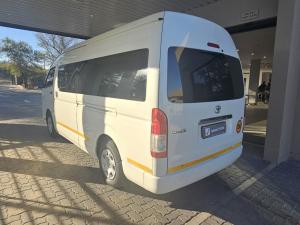 Toyota Quantum Hiace 2.5 D-4D 14 Seat - Image 16