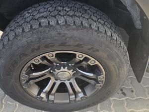 Toyota Hilux 2.4 GD-6 SRX 4X4 automaticD/C - Image 14
