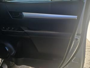 Toyota Hilux 2.4 GD-6 SRX 4X4 automaticD/C - Image 20