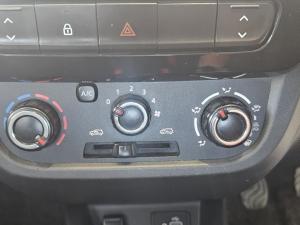 Renault Kwid 1.0 Dynamique / ZEN 5-Door - Image 11