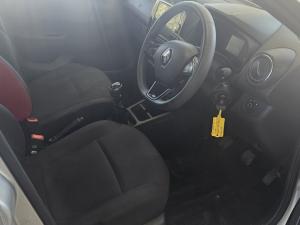 Renault Kwid 1.0 Dynamique / ZEN 5-Door - Image 12