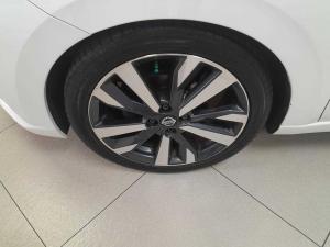 Nissan Micra 1.0T Tekna - Image 10