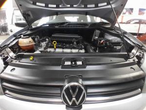 Volkswagen Polo Vivo 1.4 Trendline - Image 9