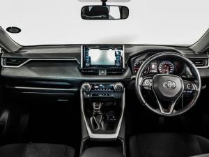 Toyota RAV4 2.0 GX auto - Image 11